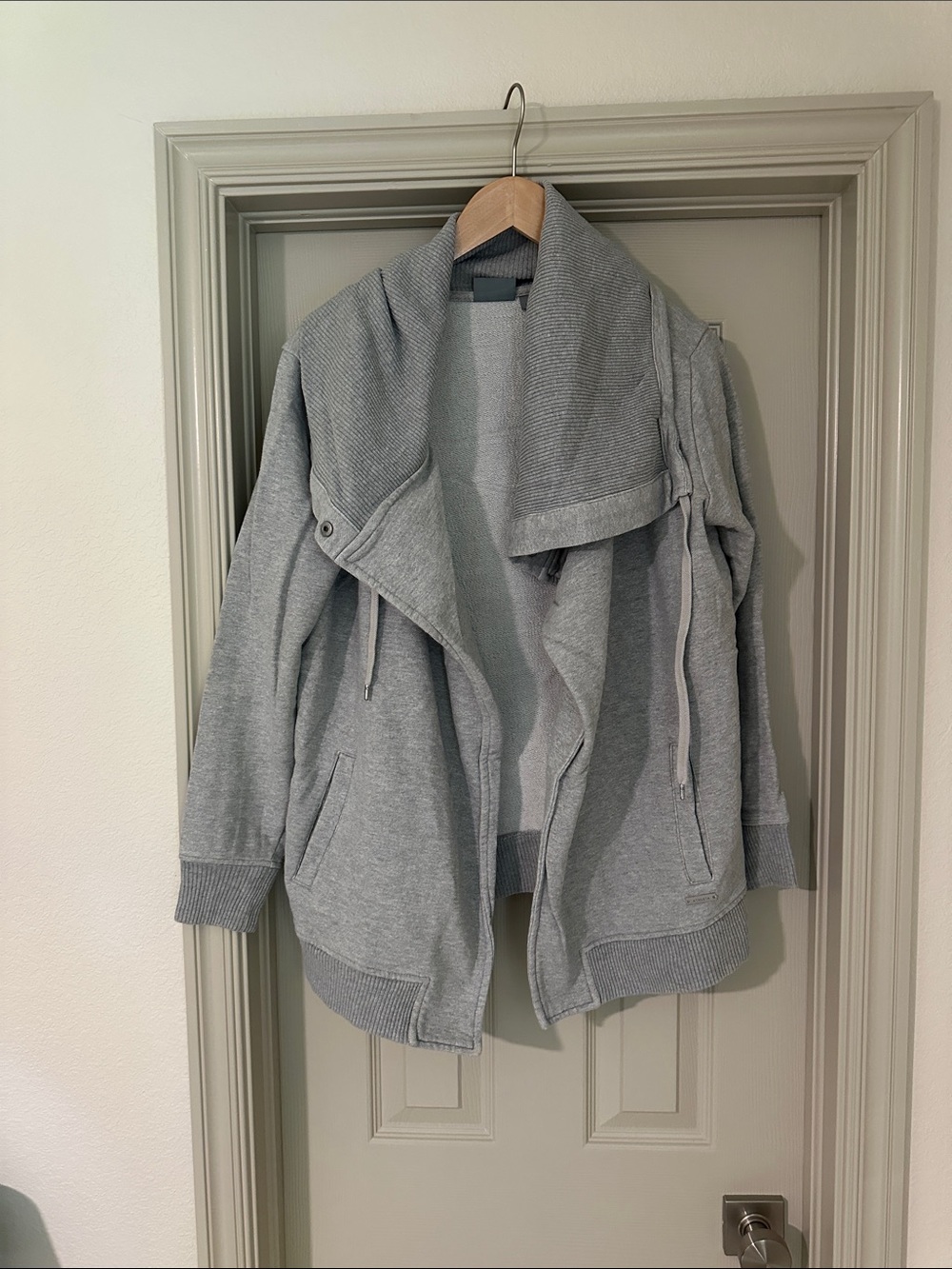 Athleta Light Gray Draped Open-Front Sweashirt